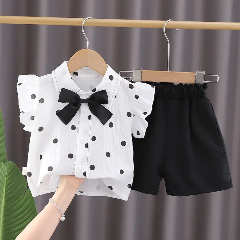 Conjunto de algodón para bebé niña – Camiseta y bermudas verano