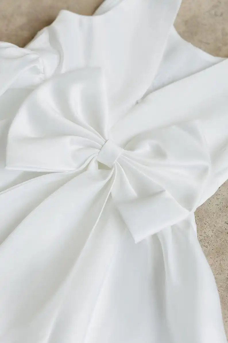 Vestido de niña de flores bordado personalizado: vestido de fiesta de satén suave, ropa de niña, vestido blanco para niña - imagen 5