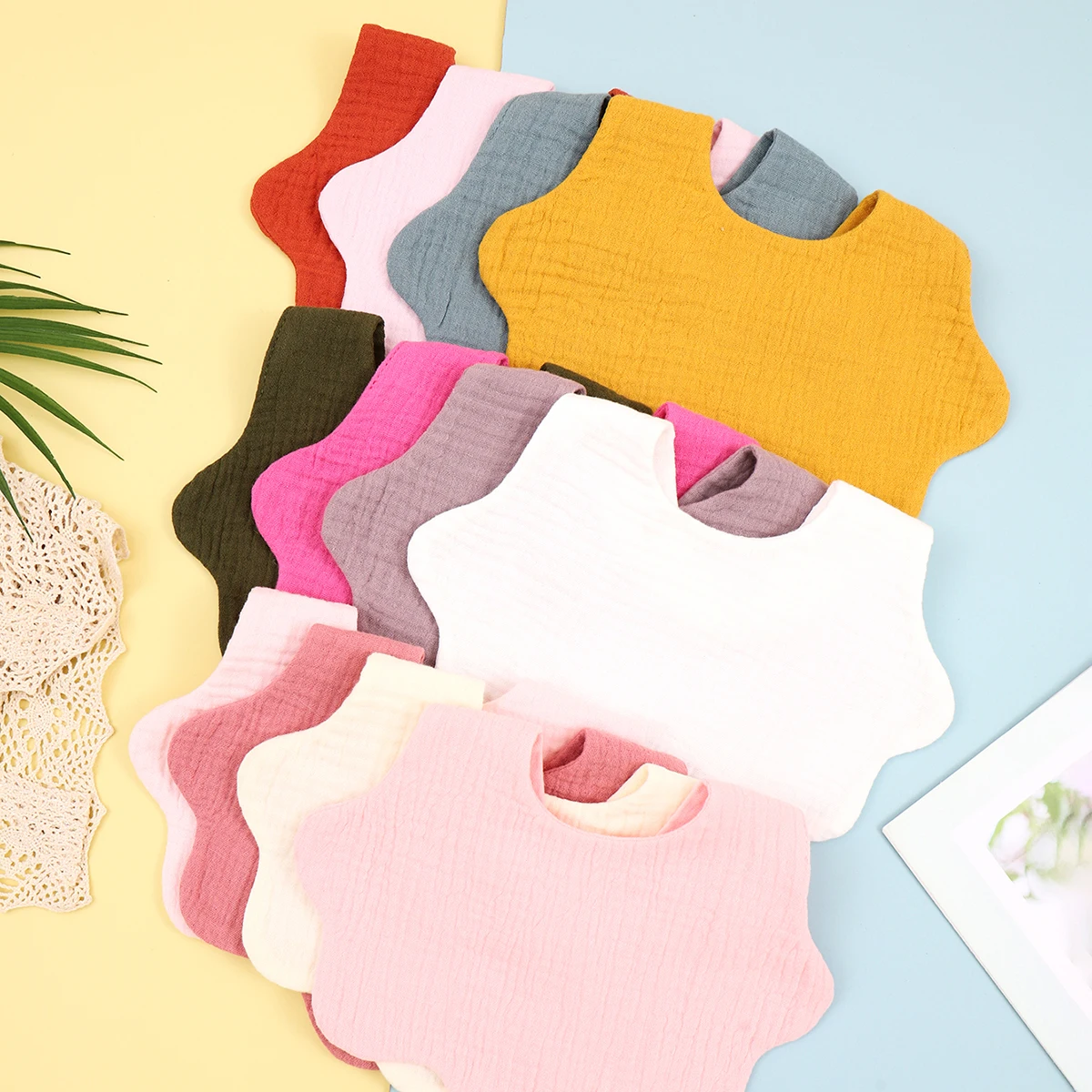 Babero de algodón estampado para bebé – Bandana suave y absorbente - imagen 3