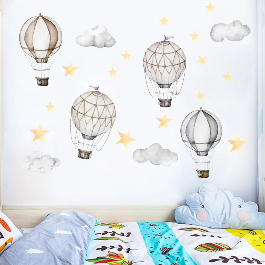 Vinilos decorativos para bebé con estrellas nubes y globos - imagen 2