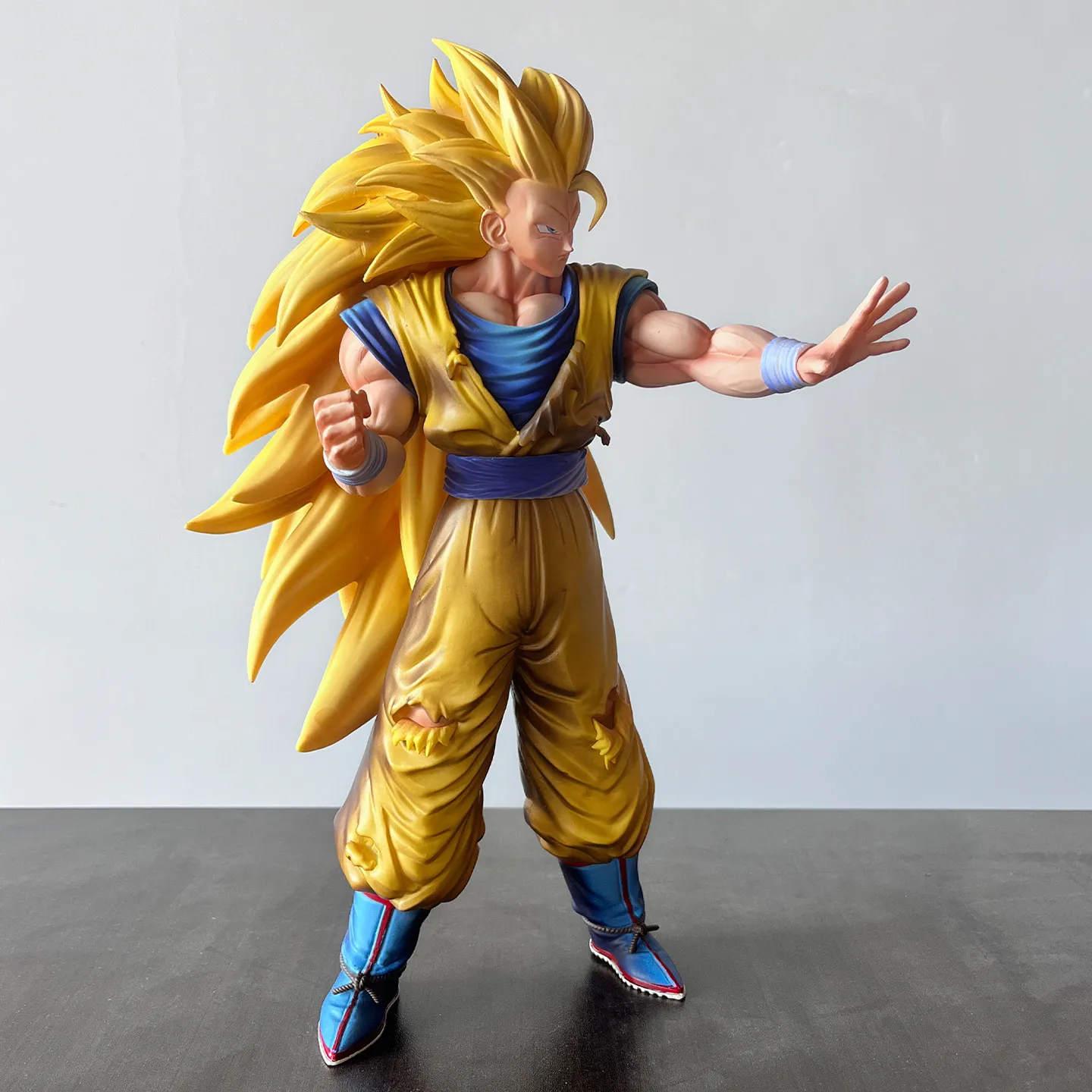 Figura de acción Goku Super Saiyan 3 Dragon Ball Z para niños - imagen 4