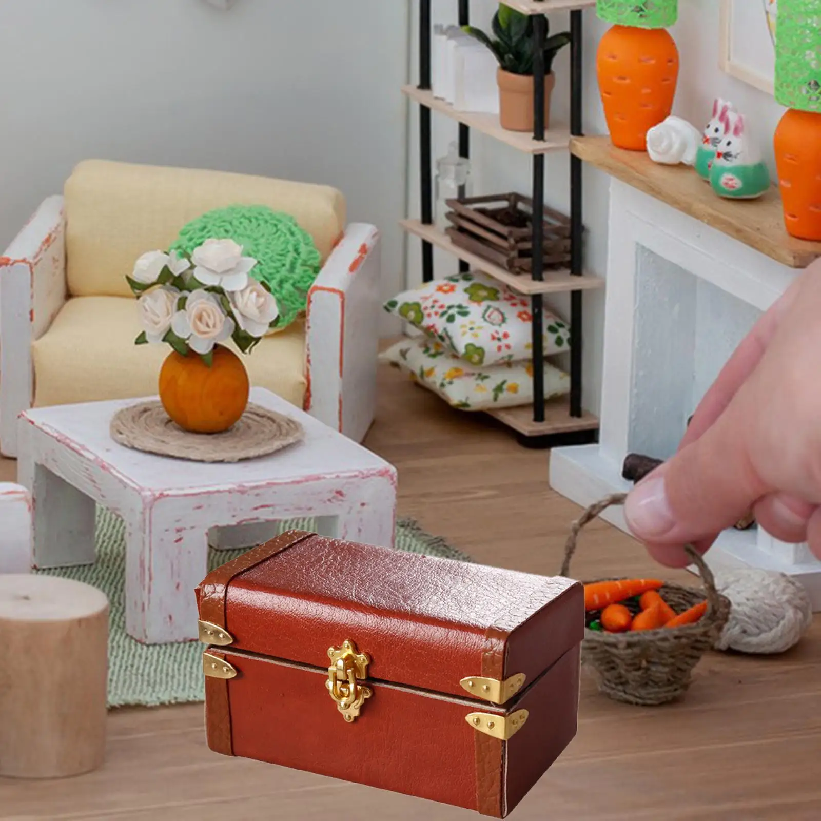 1:12 Scale Dollhouse Suitcase Simulation Model Doll Accessories Decoration Mini Treasure Chest for Living Room Bedroom Ornaments