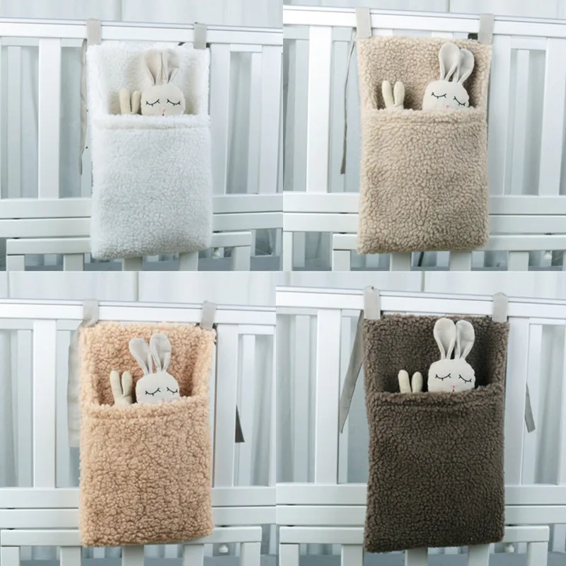 Organizador colgante de felpa para cuna – Bolsa infantil con bolsillos - imagen 2