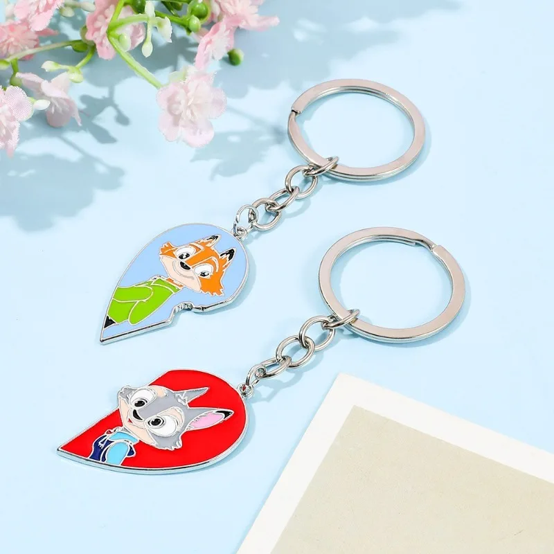 Llaveros Zootopia 2 Judy Nick Love para pareja, llavero bonito de dibujos animados de Anime de Disney, llavero de moda para hombres y mujeres, regalos ornamentales - imagen 4