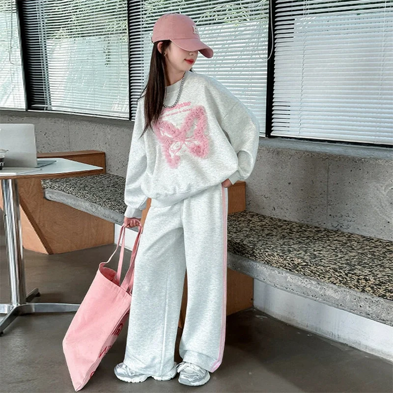 Chándal infantil con sudadera y pantalón para otoño - imagen 3