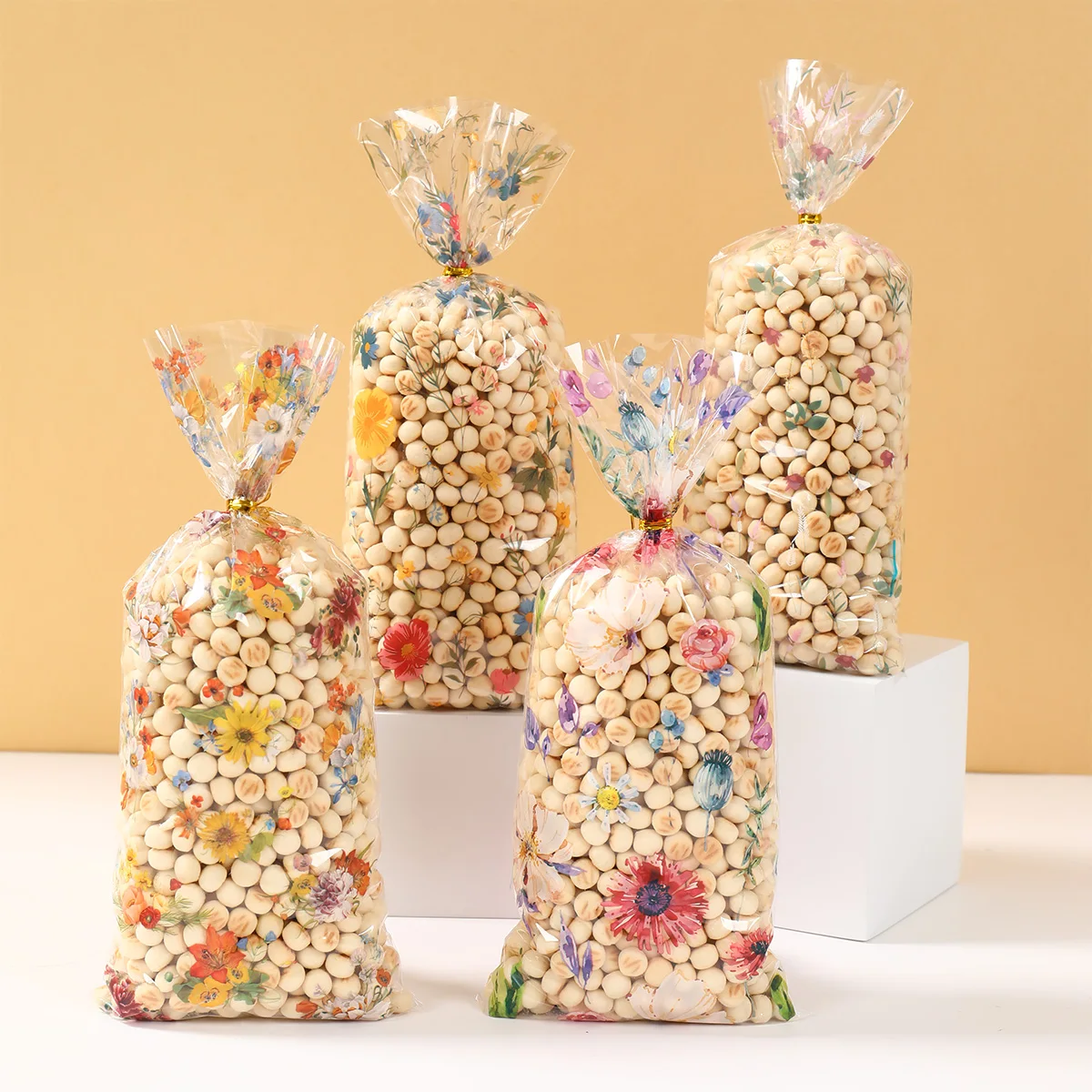 25/50/100 Uds. Bolsas de regalo florales de flores silvestres decoración de fiesta de feliz cumpleaños bolsas de dulces para niños suministros para fiesta de Baby Shower de boda de cumpleaños - imagen 2