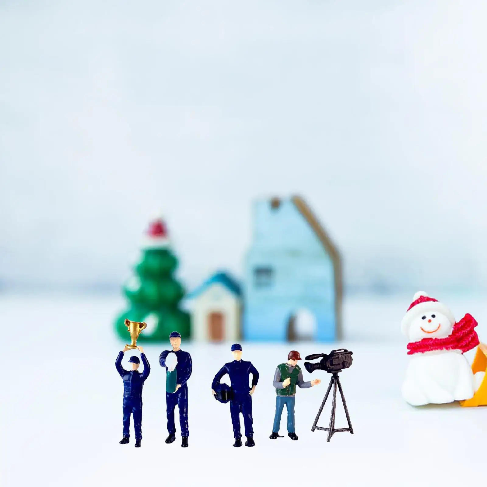 4x 1/64 Scale Male Model Layout Diorama Scenery Collectibles Fairy Garden Hand Painted Desk Decoration Miniature Diorama Figures