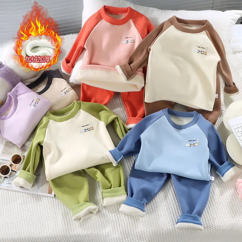 Conjunto de invierno con forro polar acolchado para niños - imagen 3