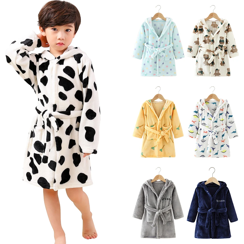 Acogedor estilo múltiple, batas con capucha de lana con estampado de dibujos animados, ropa de dormir Unisex para niños, elección Ideal para otoño, invierno y primavera
