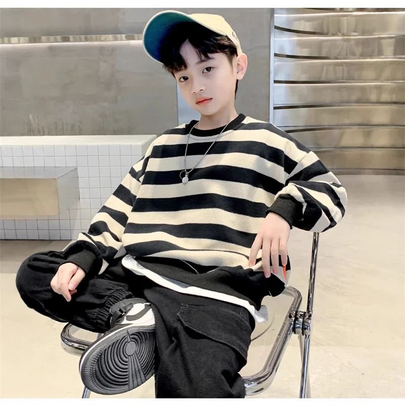 Sudadera de rayas manga larga para niño – estilo holgado - imagen 3