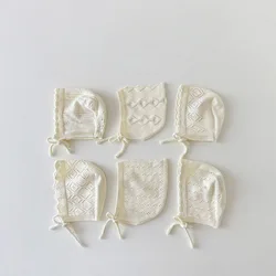 Gorro Loli para bebé niña – Blanco suave de invierno con punto
