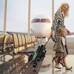 Cochecito de bebé plegable portátil, carrito multifuncional para niños, extraíble y lavable, ligero, de cuatro ruedas