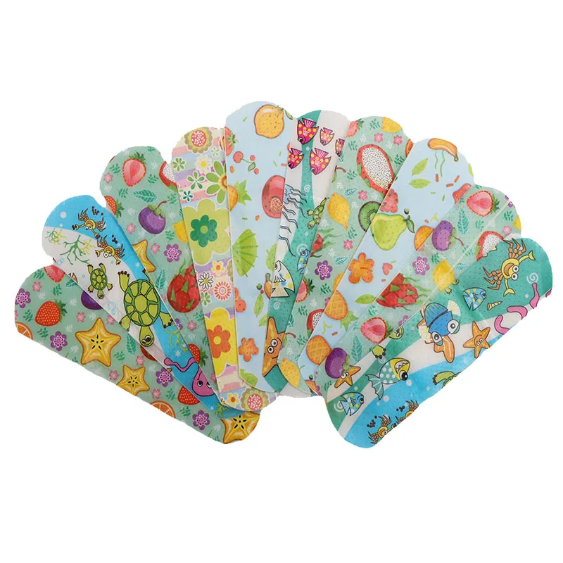 Ventiladores de papel con diseños de frutas y verduras