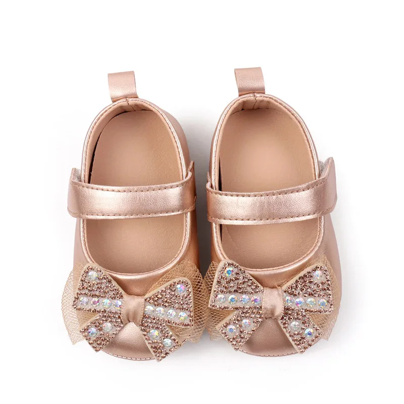 Bonitos zapatos de bebé con lazo, suela de goma, zapatos antideslizantes de cuero PU, primeros caminantes, zapatos de cuna para niñas pequeñas - imagen 2