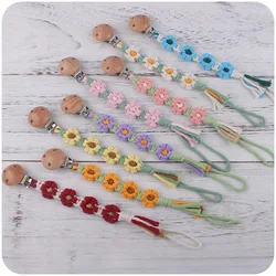 Clip para chupete de tela con flores tejidas a mano, cadena decorativa