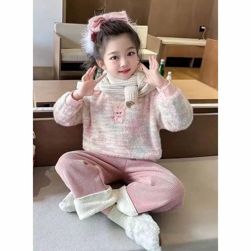 Conjunto de terciopelo para niña: chaqueta y pantalón invernales - imagen 2