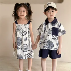 Nuevo conjunto de ropa de verano para niños, camisa de fruta de dibujos animados + pantalones cortos de Color sólido, vestido de tirantes para niñas