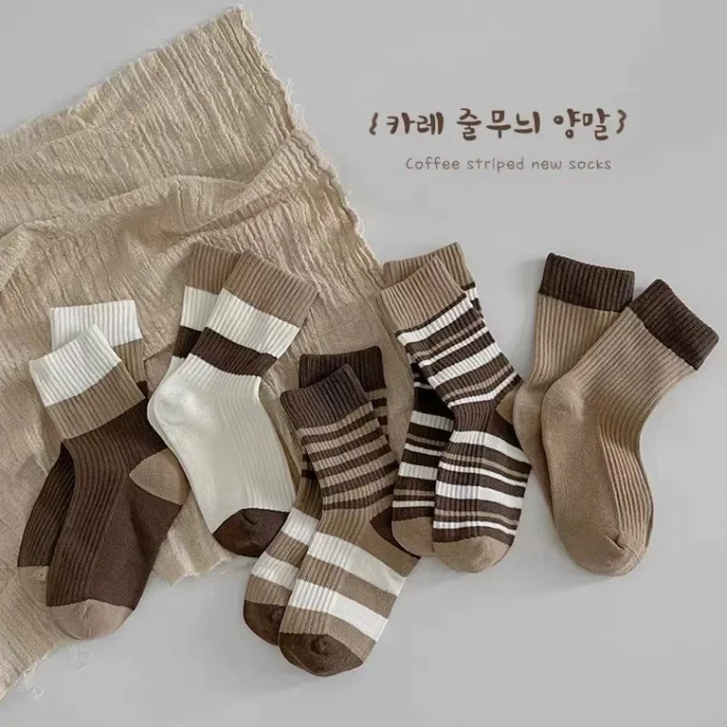 5 par/set de calcetines de pantorrilla de Color café Beige para niños, calcetines deportivos a rayas a la moda para niños, calcetines escolares de algodón suave para primavera y otoño - imagen 3