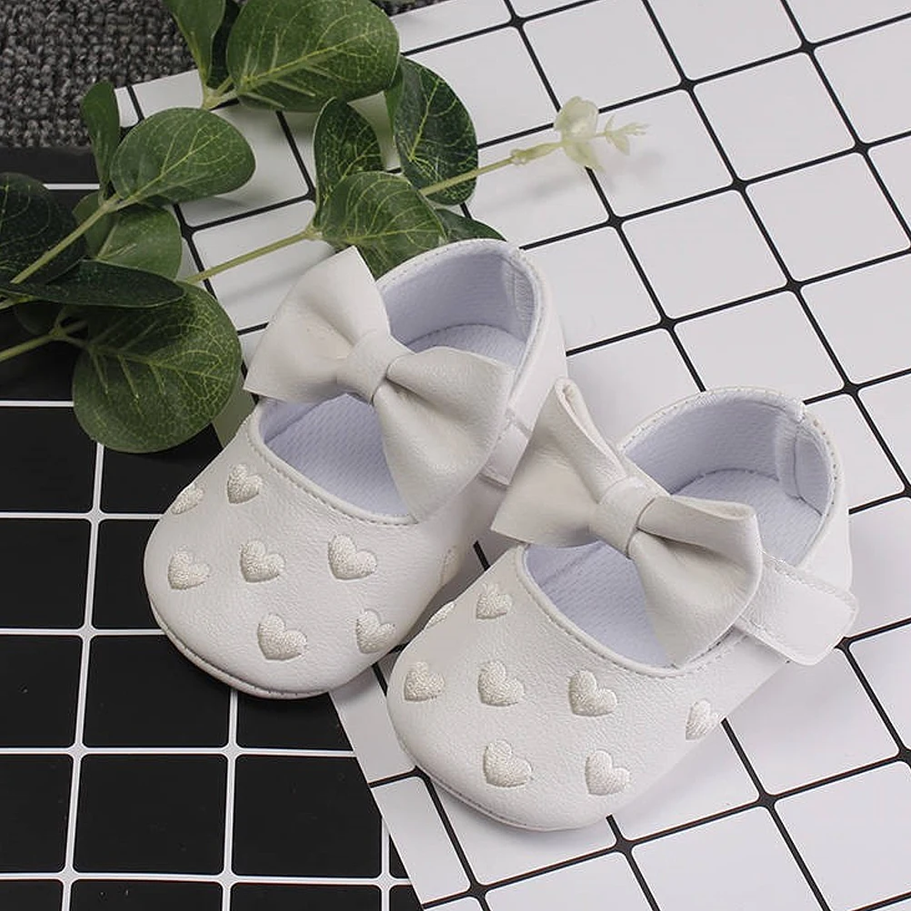1 par de zapatos para bebés pequeños, blancos, 11Cm, 4Us, 3Uk, 19,5 Eu, 4,323 pulgadas, patrón de corazón, lazo bordado, Prewalker para niñas pequeñas, suaves - imagen 4