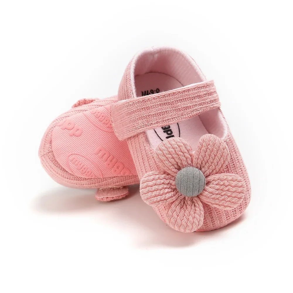 Zapatos primeros pasos bebé niña de algodón – Estilo retro con flores - imagen 5