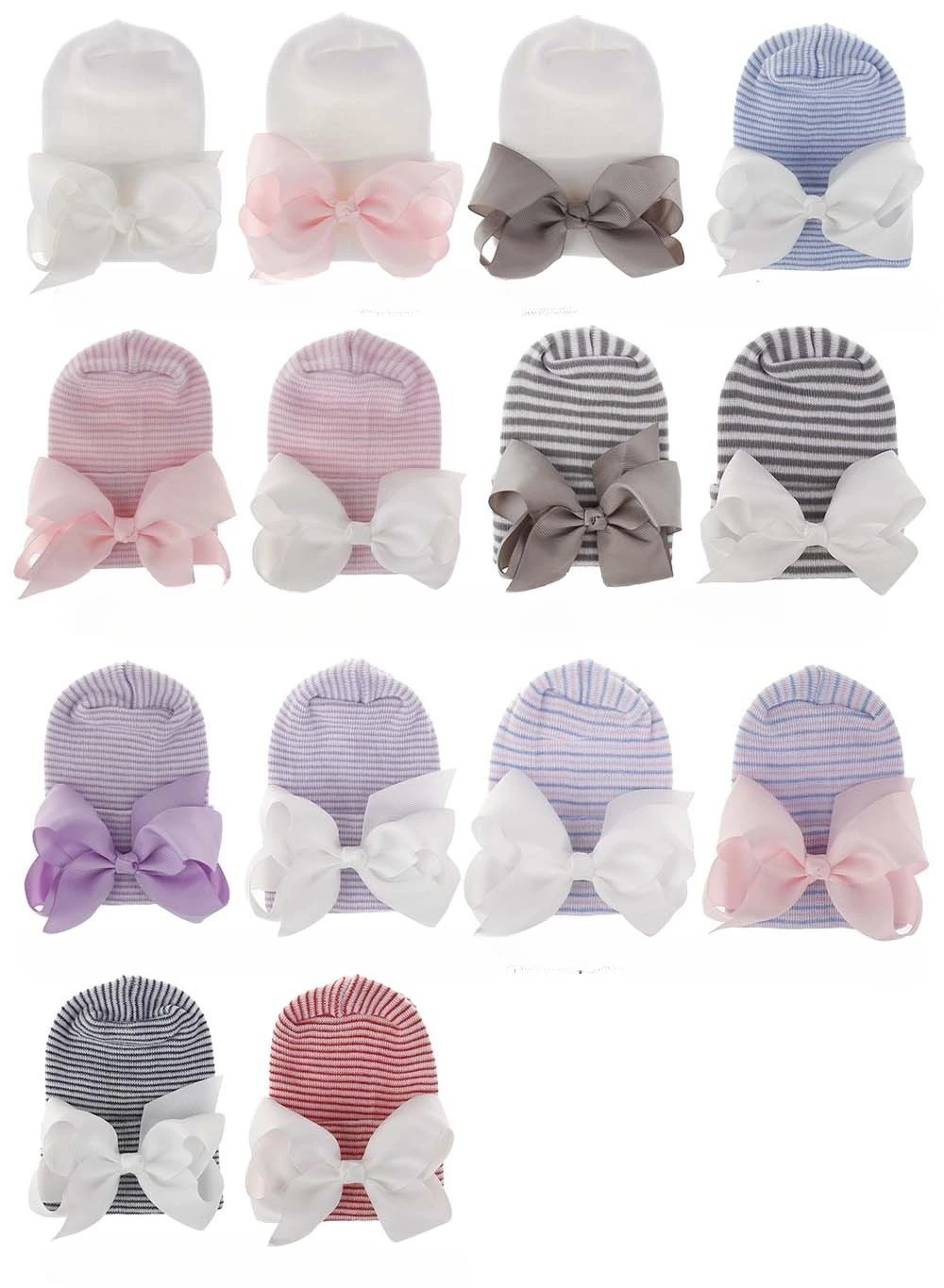Bebé con gorro de algodón rayado