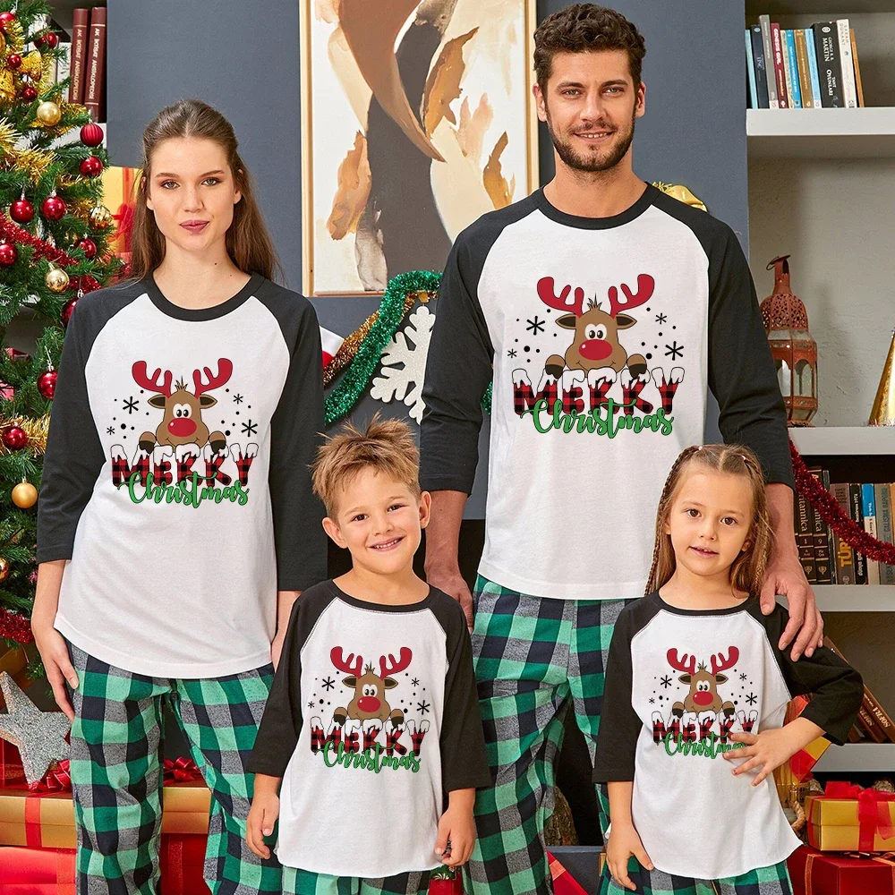 Camiseta familiar con estampado de ciervo de Feliz Navidad, trajes a juego, padre, madre, hijo, hija, ropa familiar, fiesta de navidad