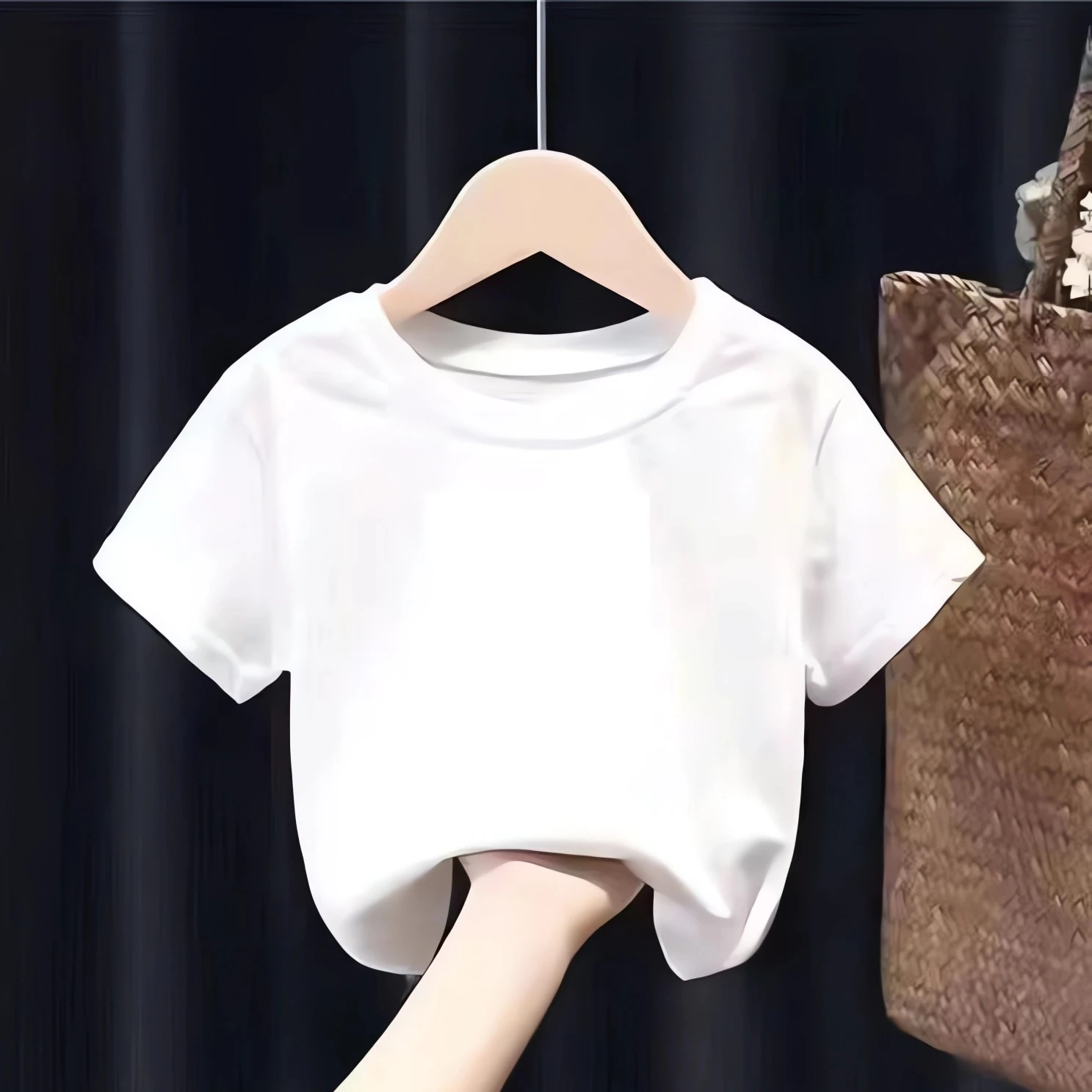 White T-shirt