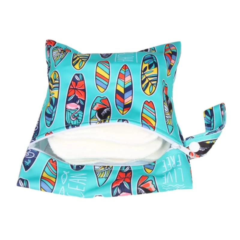 Bolsa húmeda de pañales de tela impermeable para salidas al aire libre - imagen 2