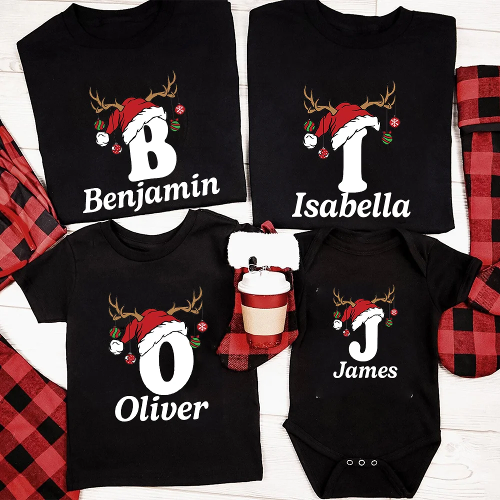 Camisa personalizada de Navidad a juego para la familia, camiseta con inicial con nombre, camisetas para papá, mamá, hermana, hermano, Tops, mono para bebé