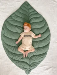 Alfombra de juego nórdica hoja para bebé – Segura y creativa