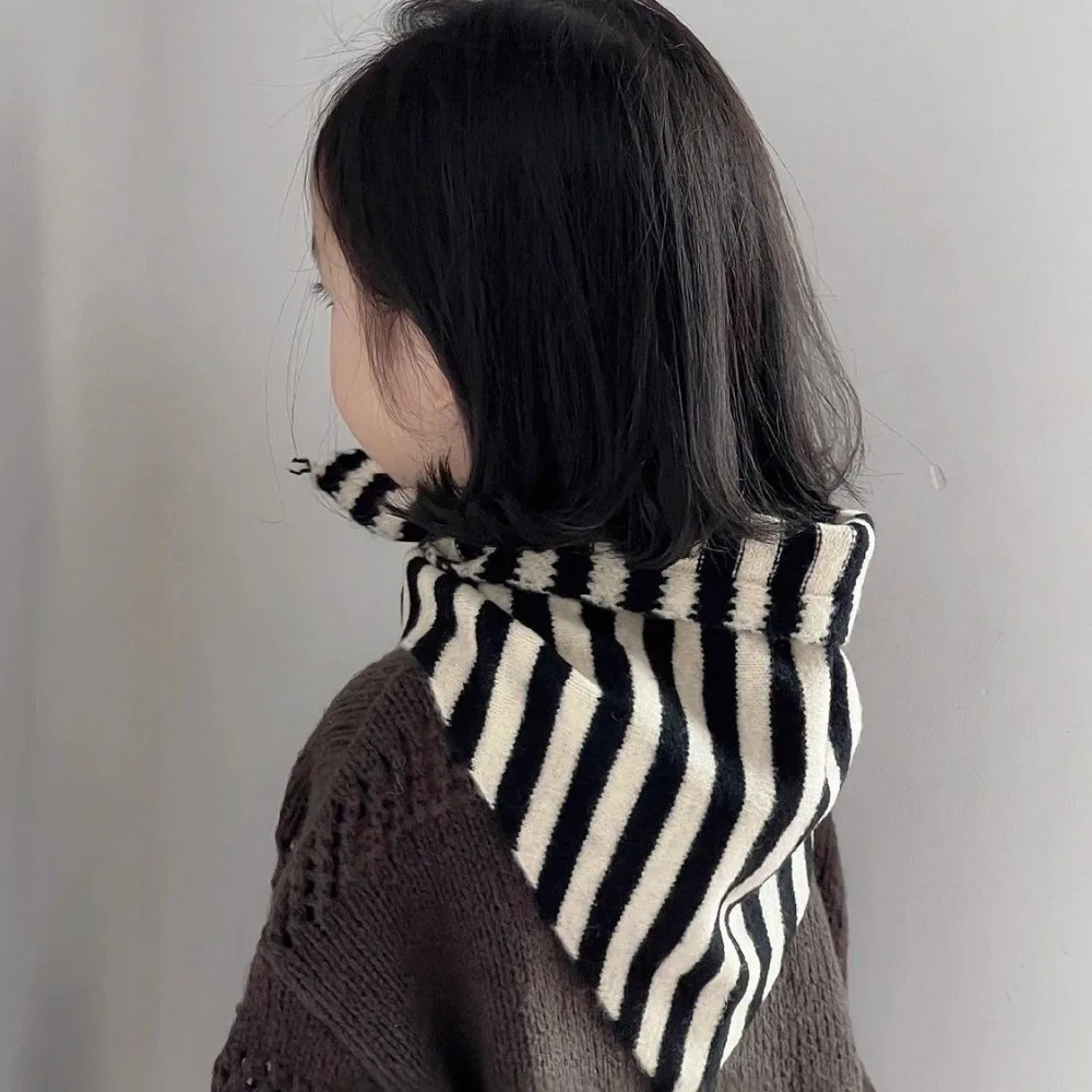 Nueva bufanda Triangular de punto a rayas, chal suave a prueba de viento, calentador de cuello multifuncional a prueba de frío, regalo - imagen 3