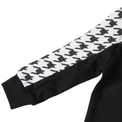 Camiseta manga larga niño con estampado pata de gallo