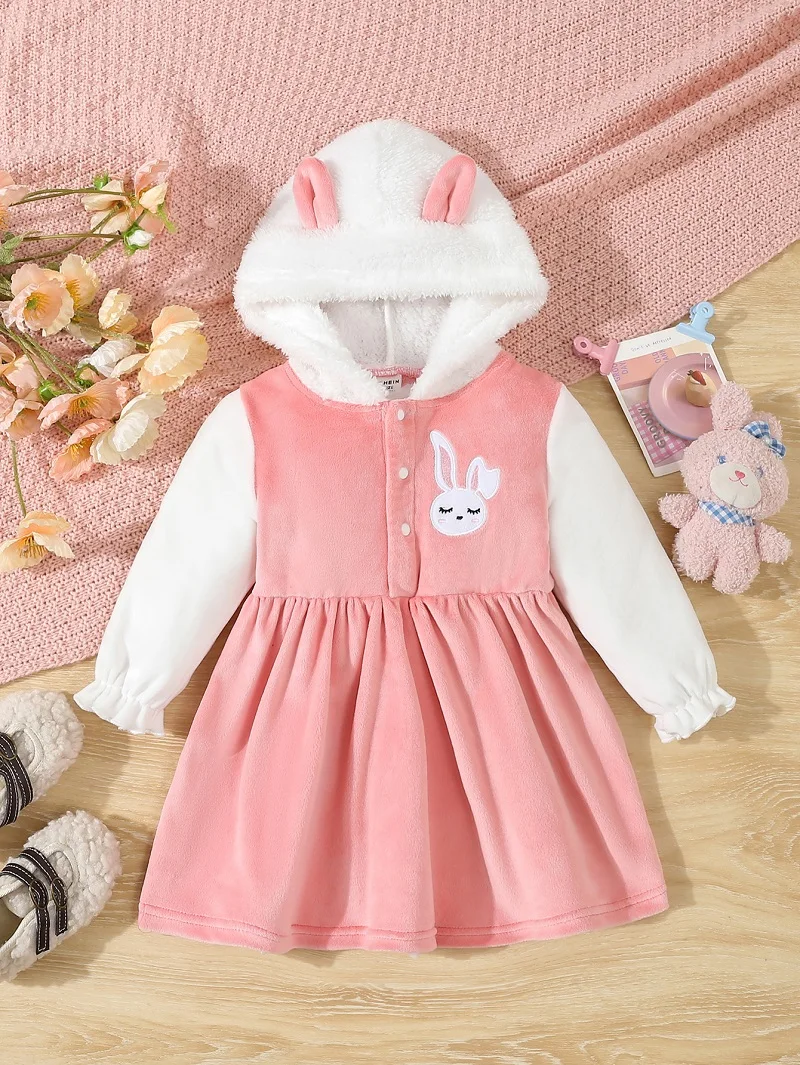 Vestido de felpa con capucha de conejo para niña – Suave y cálido - imagen 4