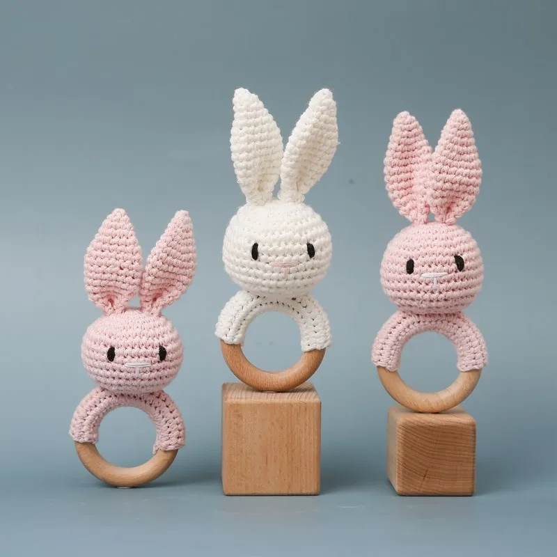Sonajero de madera elefante para bebé – Mordedor ganchillo Montessori - imagen 3