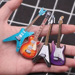 Guitarra eléctrica miniatura para casa de muñecas - Accesorios 1:4