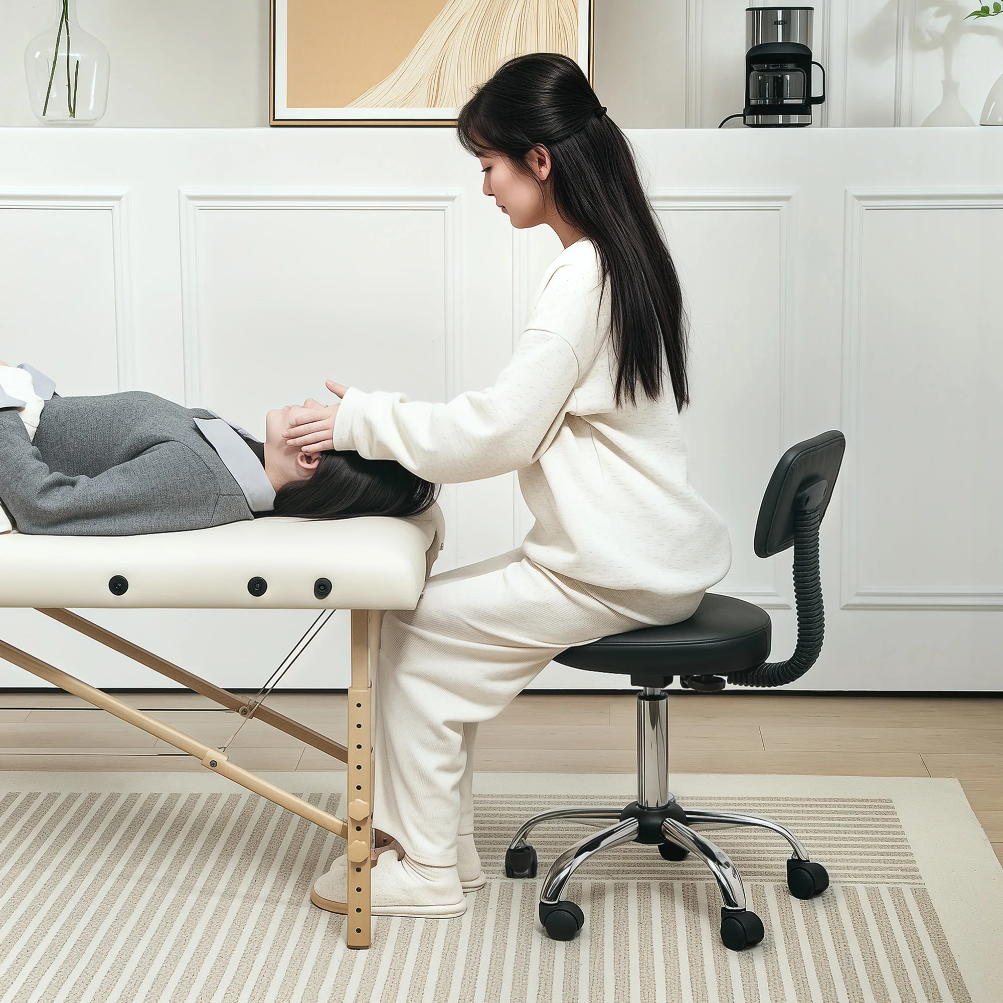 HOMCOM Taburete Giratorio Taburete con Ruedas y Respaldo Taburete de Trabajo con Altura Regulable 78-93 cm Asiento Tapizado de Cuero Sintético Negro - imagen 2