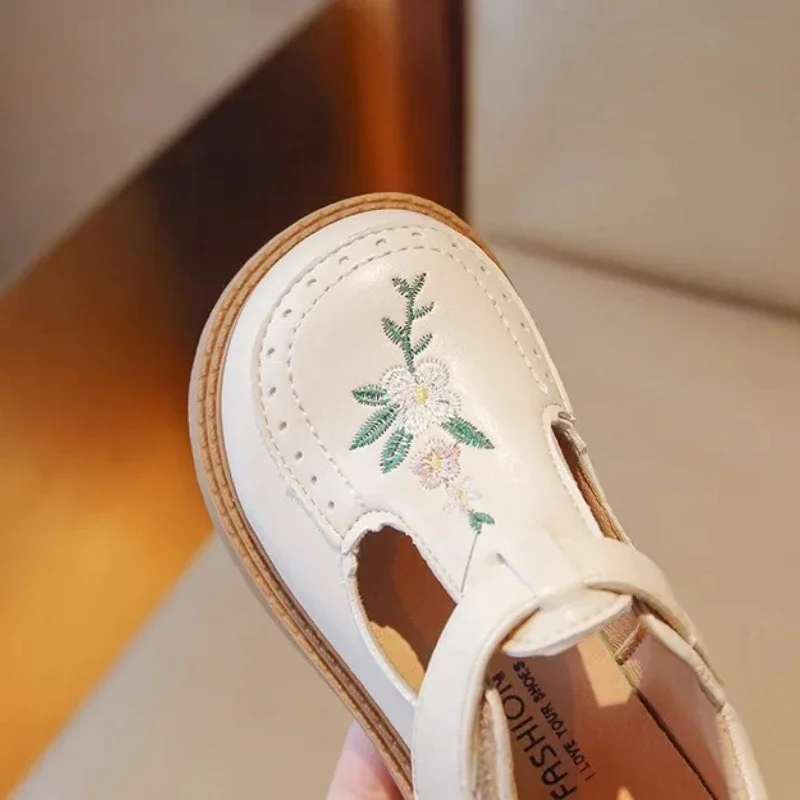 Primavera otoño niñas zapatos de cuero moda bordado zapatos escolares PU antideslizante Casual niños princesa niñas zapatos - imagen 3