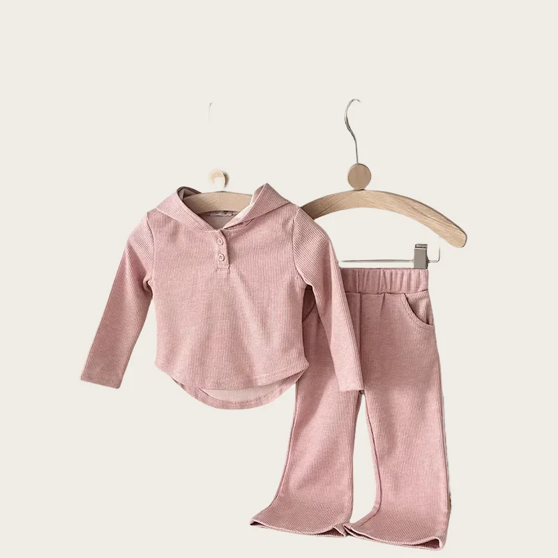 Conjunto niña otoño con capucha y pantalón ancho - imagen 4