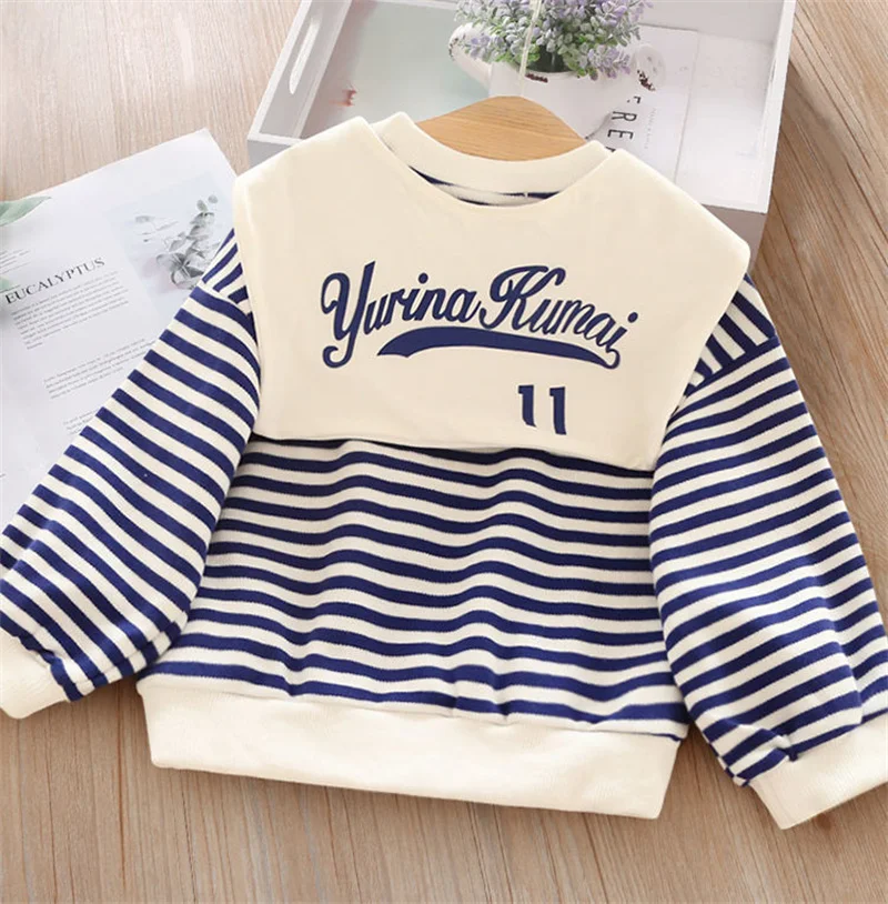 Ropa infantil: sudaderas a rayas, camisetas y abrigo para 2-8 años - imagen 2