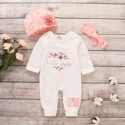 Pelele floral manga larga para recién nacida con sombrero