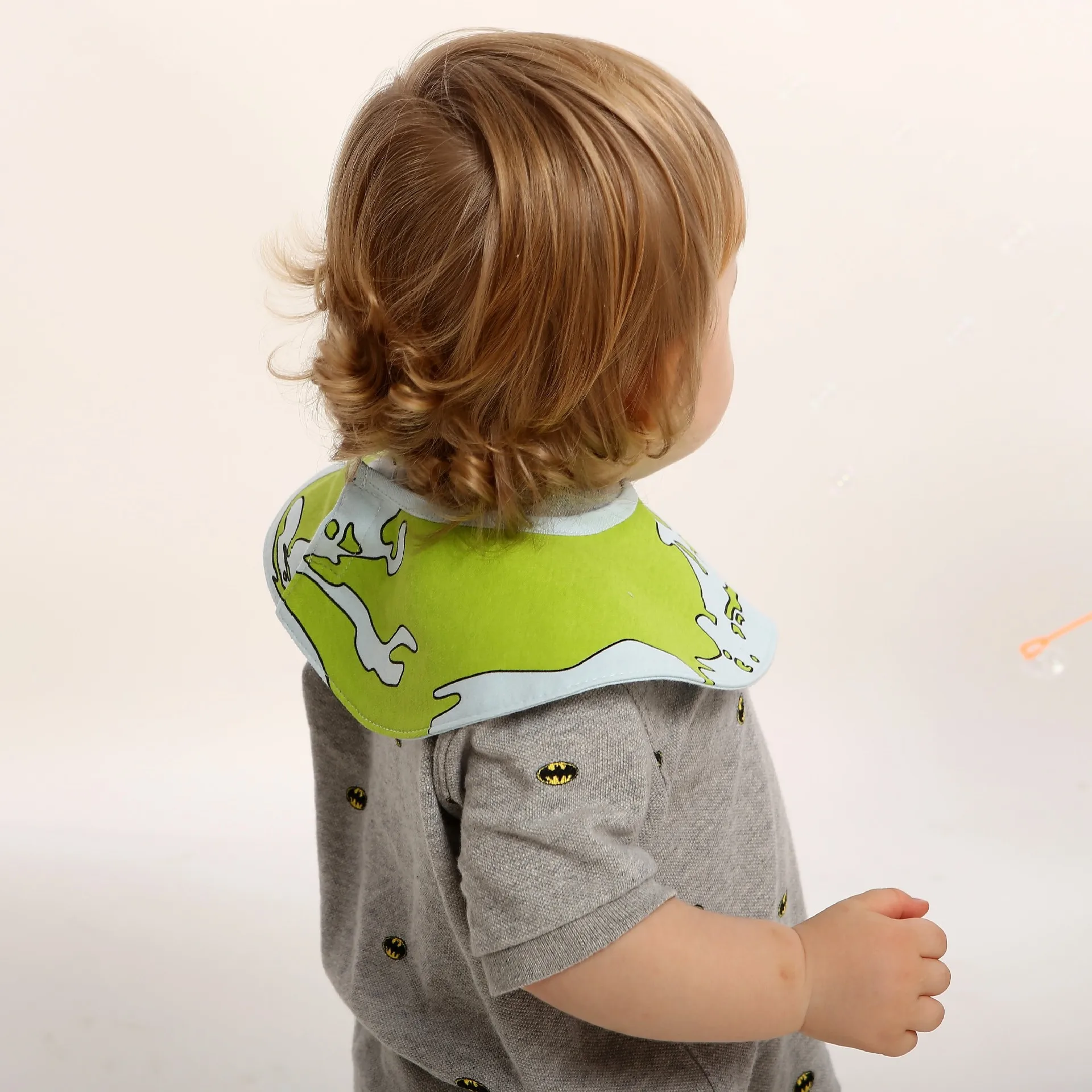 Babero impermeable cuello redondo algodón suave para bebé - imagen 5