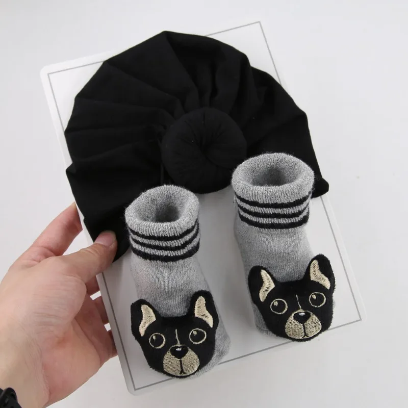 Nuevos calcetines para bebé, conjunto de calcetines antideslizantes con gorros de algodón de animales de peluche para niños y niñas, accesorios de fotografía para gatear - imagen 2