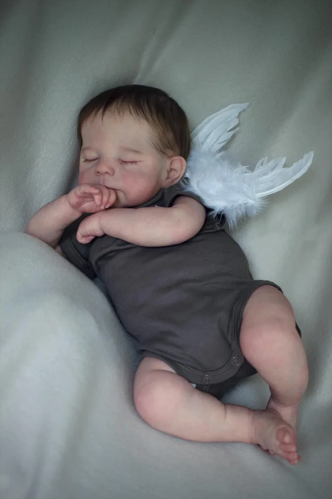 NPK 19 ''realista suave al tacto bebé de peluche múltiples capas pintura 3D piel Erica raíz pelo muñeca Reborn