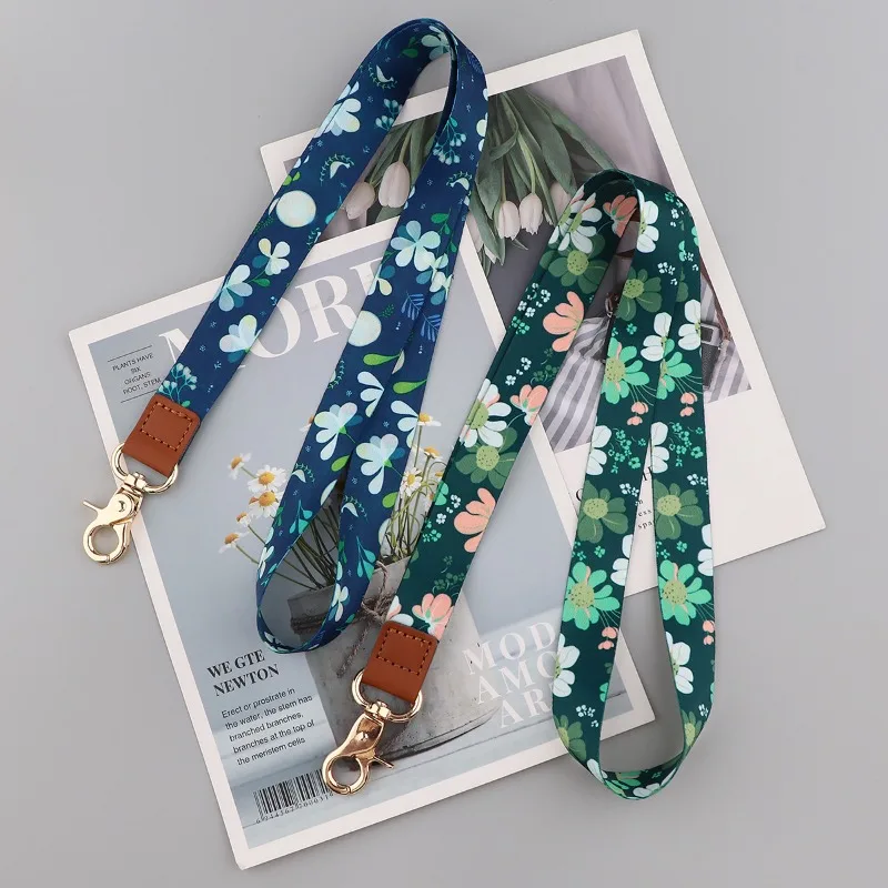 Cordón de flores para móvil y llaves – Colgante decorativo - imagen 3