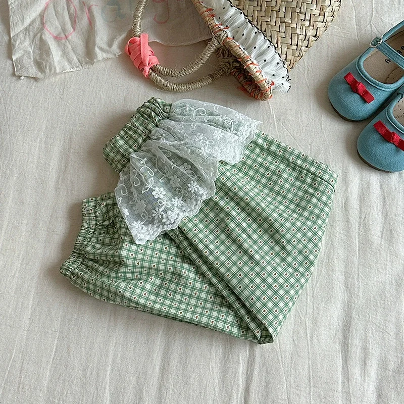 Pantalones anchos con encaje y lazo para niña – Elegantes y cómodos - imagen 3