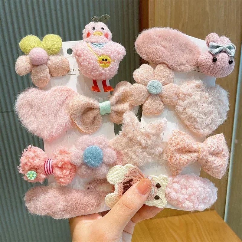 Pinzas de pelo de felpa para niños – Diseño suave y divertido - imagen 2