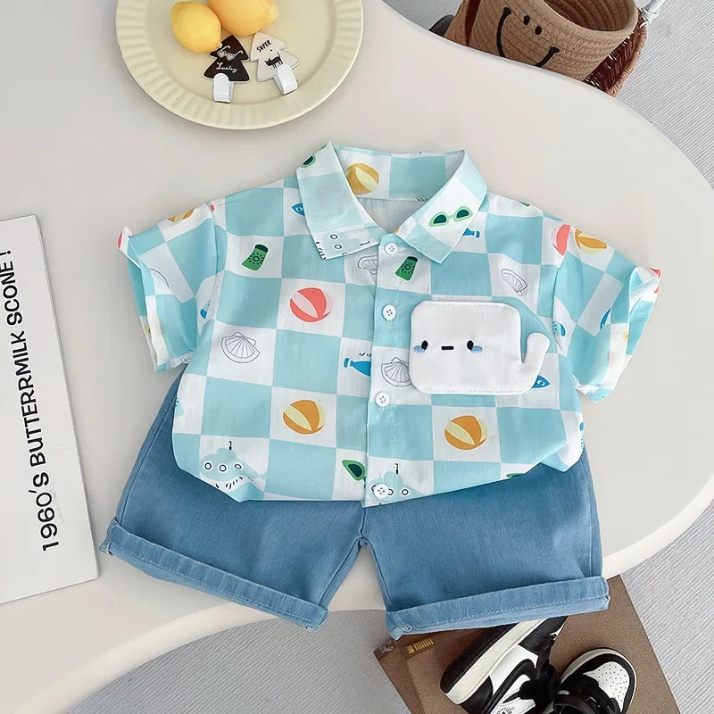 Conjuntos de 2 piezas de verano para niño pequeño, moda coreana, camisetas de manga corta a cuadros con dibujos animados para bebé + pantalones cortos vaqueros, ropa de Boutique para niño B076 - imagen 3