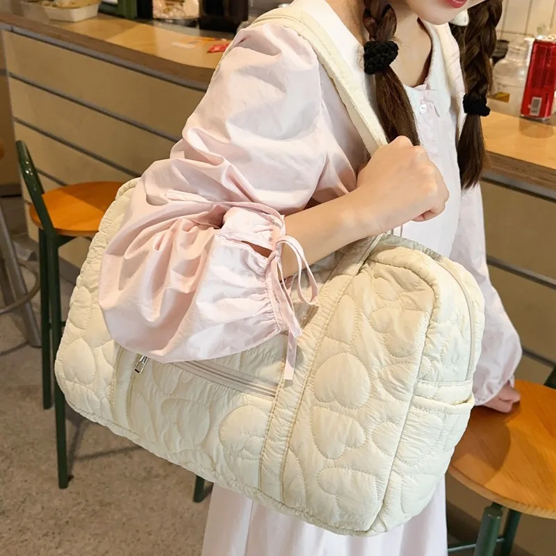 INS coreano Casual nuevo lindo espacioso bolso de pañales para mamás suave de gran capacidad bolso de hombro para cosas de bebé bolso de mamá de moda - imagen 2