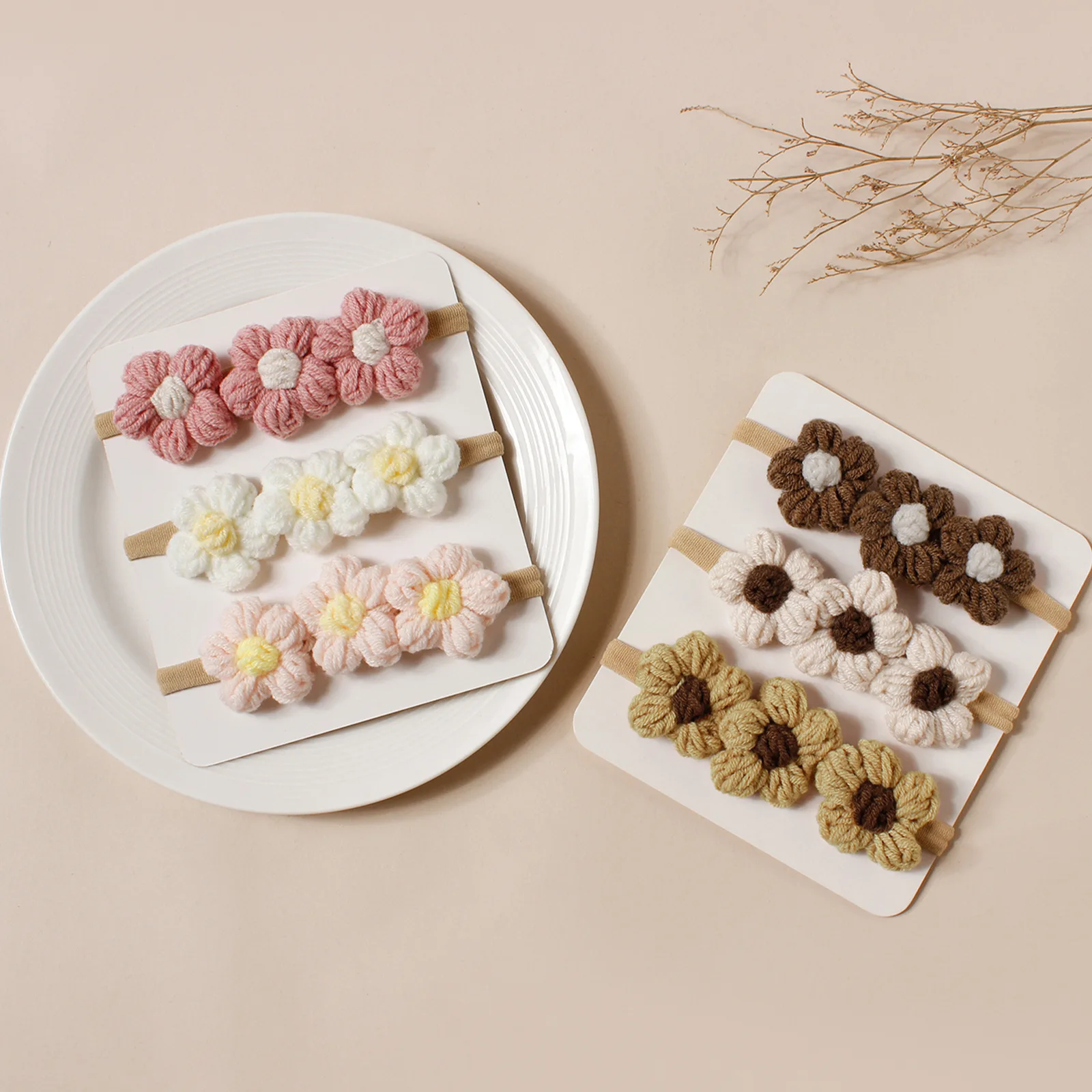 Bonita y encantadora diadema tejida con flores para bebé, diadema tejida para el pelo para niña, gorro suave para recién nacido, accesorios para el cabello tejidos - imagen 2