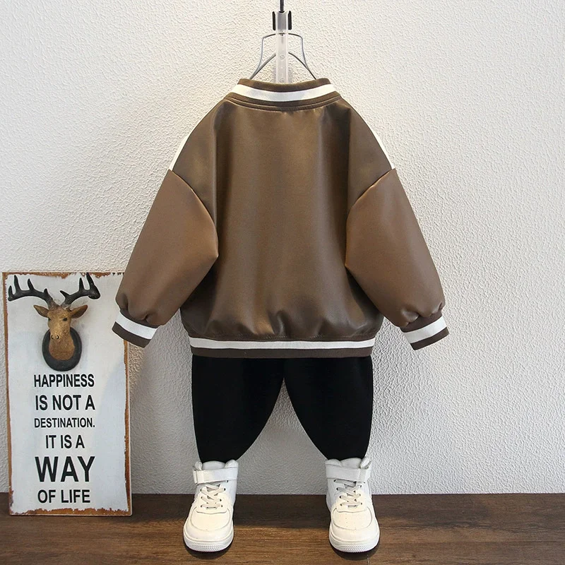 Chaqueta de cuero infantil estilo motorista con franjas para primavera - imagen 4